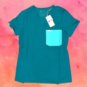 Figs Women's Short Sleeve Teal V-Neck Top